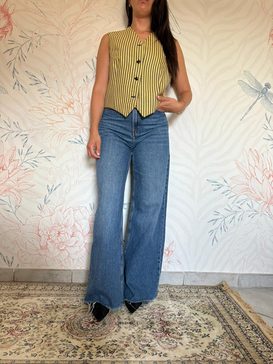 Gilet giallo a righe nere