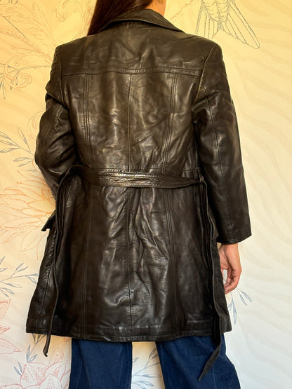 Trench in pelle